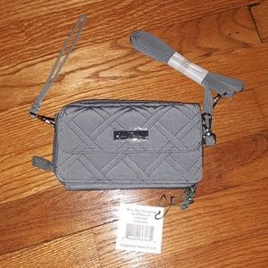 Vera  Bradley  all -in -one  crossbody